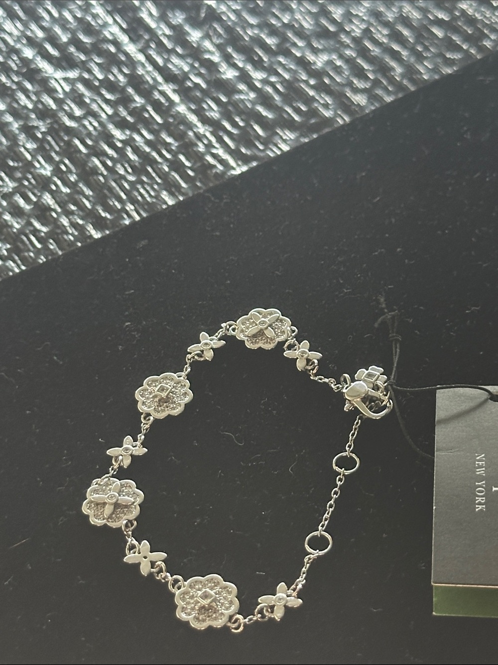 Kate Spade New York Spade Flower Pavé Scatter Bracelet – Silver | NWT